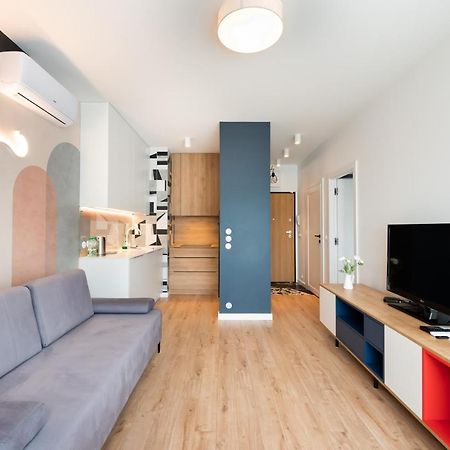Postepu Comfort Apartment Warsawa Bagian luar foto