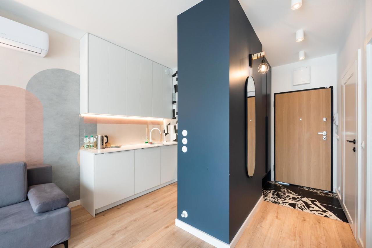Postepu Comfort Apartment Warsawa Bagian luar foto